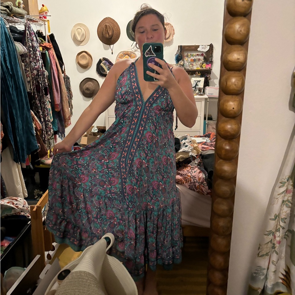 Island dress
